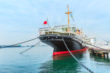 Okyanus gemisi Yokohama Limanı