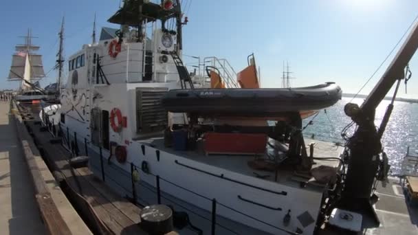 Farley Mowat de Sea Shepherd — Video