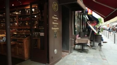 chocolate shop in Paris