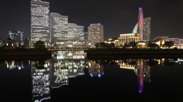 Вечер Минато Мирая в Йокогаме — стоковое видео