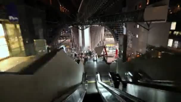 Estação de Kyoto escada rolante interior — Vídeo de Stock