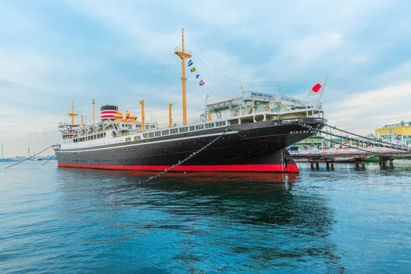 Ocean liner Puerto de Yokohama — Foto de Stock
