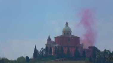 San Luca Bolonya Kilisesi
