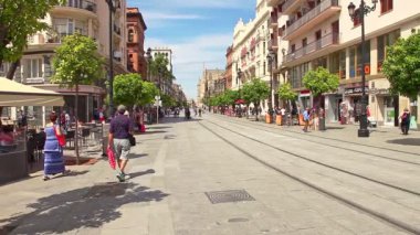Sevilla tramvay rayları
