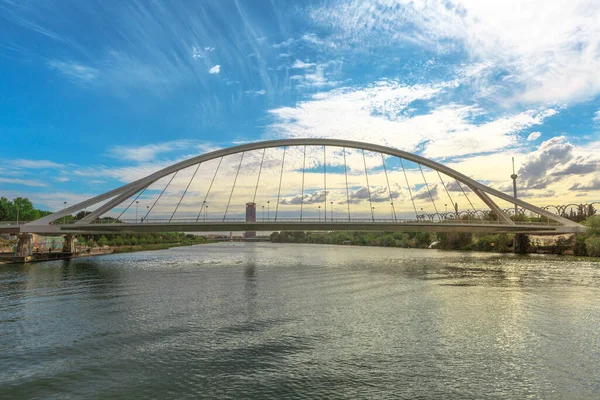 Puente de las barcazas Sevilla —  Fotos de Stock