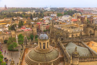 Sevilla Katedrali hava manzarası