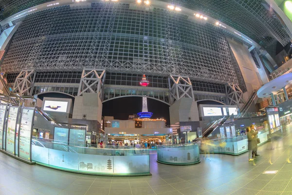 Zentralhalle der Kyoto-Station — Stockfoto
