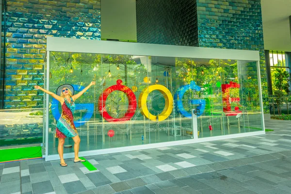 Singapur Google etkileşimli işareti — Stok fotoğraf