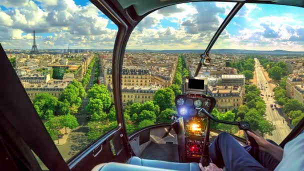 Helicóptero en la plaza Charles de Gaulle — Vídeos de Stock