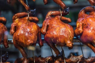 Kızarmış tavuk üzerinde çekim portre