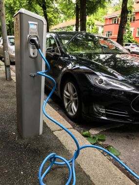 Elektrikli araç şarj istasyonu Oslo