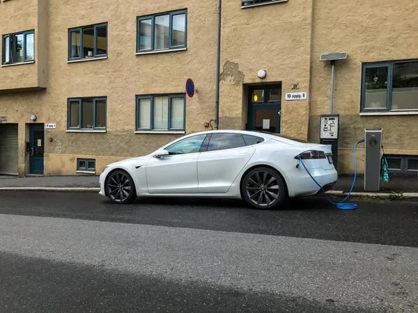 Samochodów elektrycznych stacji w Oslo — Zdjęcie stockowe