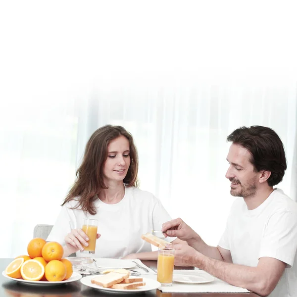 Couple having breakfast — Stock Photo, Image