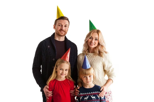 Rodziny w stożek kapelusze — Zdjęcie stockowe