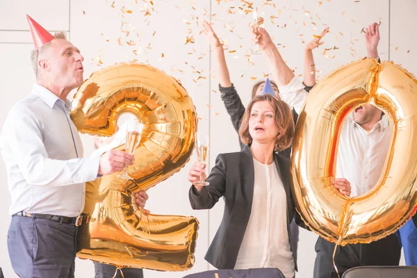 People Celebrating New Year in Office — Stock Photo, Image