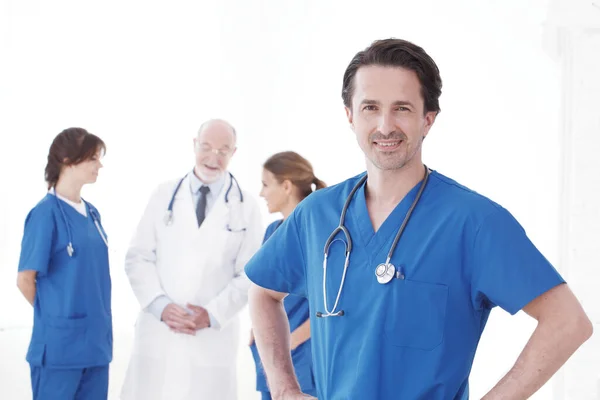 Група Щасливих Успішних Колег Лікарів Студії Ізольовані Білому Тлі — стокове фото