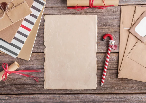 En blanco para escribir la carta o felicitaciones . —  Fotos de Stock