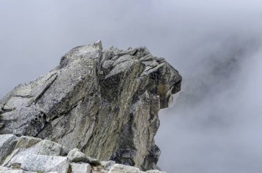 Tatras kaya.