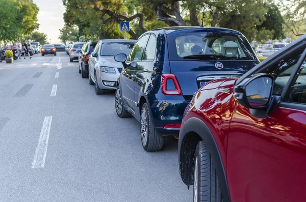 Město parkování v Trogir, Chorvatsko. — Stock fotografie
