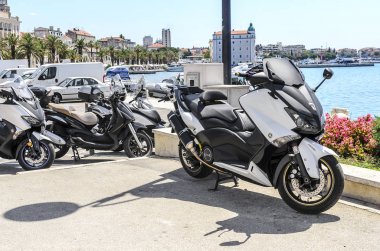 Kamu otopark scooter ve motosikletler Split, Hırvatistan.