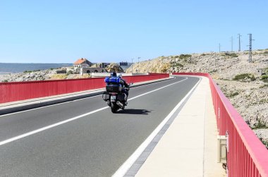 Kırmızı köprü Maslenica, Hırvatistan.