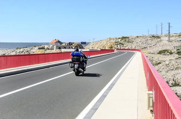 Kırmızı köprü Maslenica, Hırvatistan.