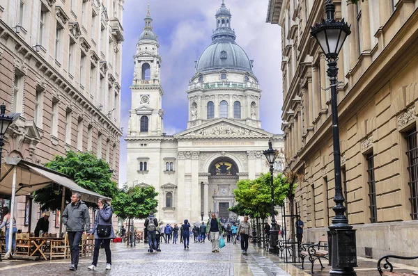Budapeşte, Macaristan'ın sokaklarında.