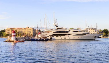 Şehir Zadar Hırvatistan batımında çıkabilir.