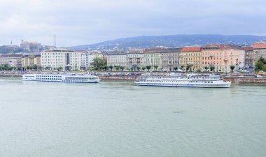 Tuna Nehri Budapeşte.