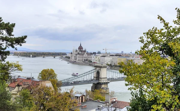 Kilátás a magasból Budapest. — Stock Fotó