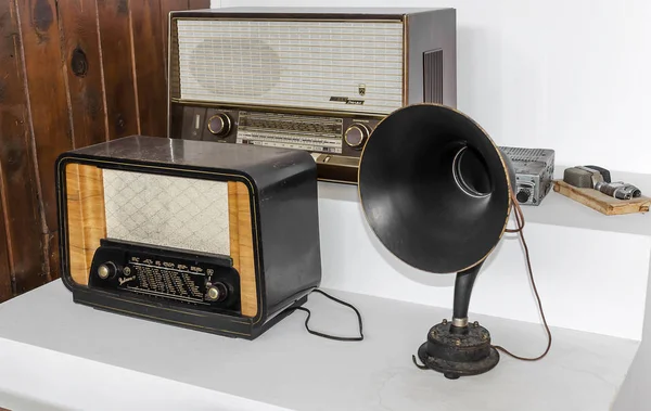 Old radio receivers. Museum exhibits.