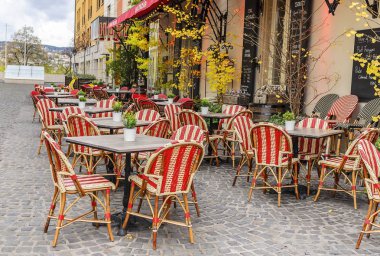 Budapeşte, sokaklarda turist.