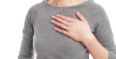 Göğüs bölgesinde ağrı.