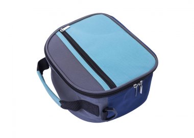 Beyaz bir arka plan üzerinde öğle yemeği için çanta.