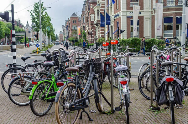 Amsterdam'da Bisiklet