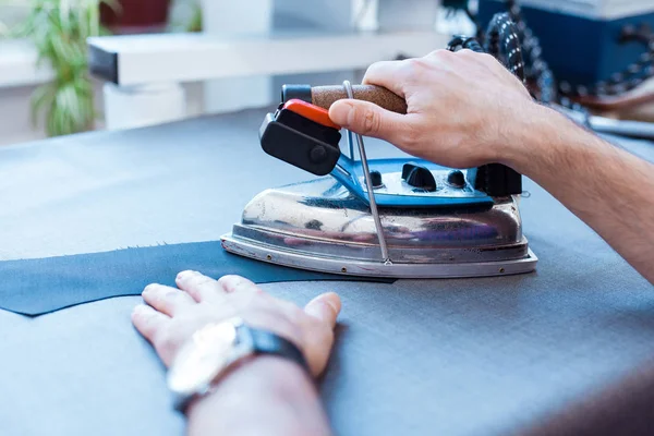 El dikiş makinesi demir konu Talore düğmeleri makas kumaş iş