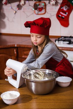Festival kırmızı önlük Noel partisi yemek tatlı nane kek dekorasyon kız yeni yıl kırmızı önlük Şef şef pudra yağmurlama krema şeker peynir
