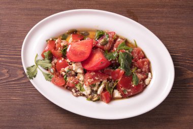 Domates ve peynir salata meze