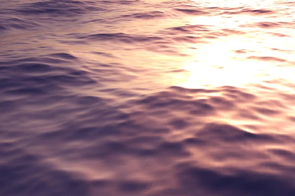 Τρισδιάστατη απεικόνιση του επιφάνεια της θάλασσας, κάτω από τον ήλιο το βράδυ — Φωτογραφία Αρχείου