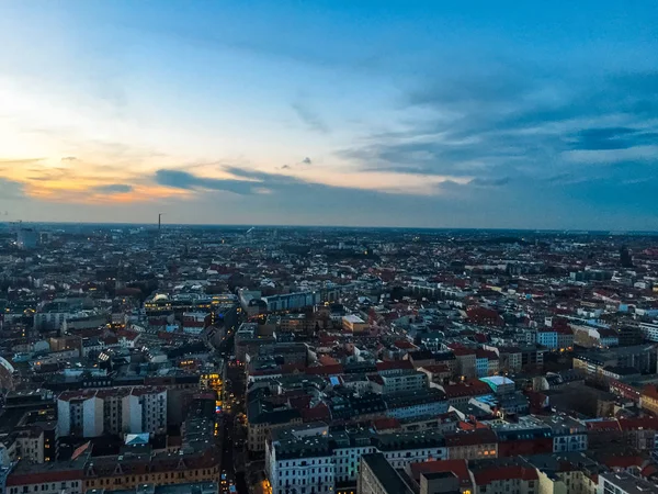 Stadtübersicht von Berlin am Vorabend — Stockfoto