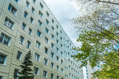 büyük apartman hizalanmış perspektif içinde