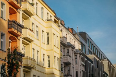 Berlin 'de arka arkaya evler