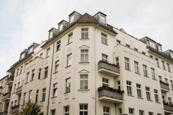 Tipik Berlin yazlık evi.