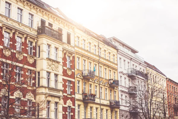 Fachadas Edificios Viviendas Con Balcones Atardecer — Foto de Stock