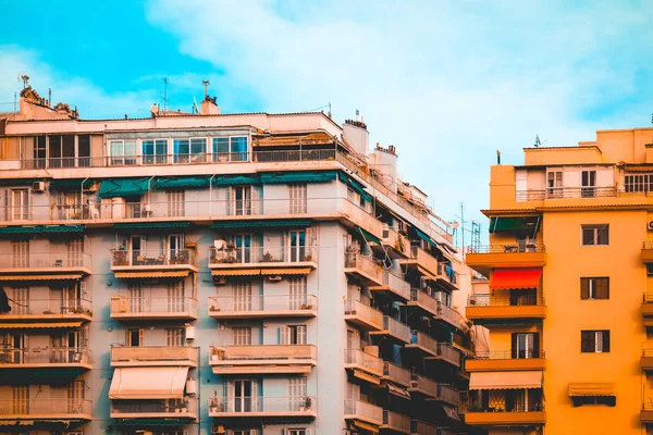 Quelques grands complexes d'appartements à thessaloniki — Photo