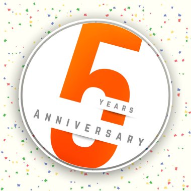 Beş yıl yıldönümü afiş. 5 yıl dönümü logosu. 