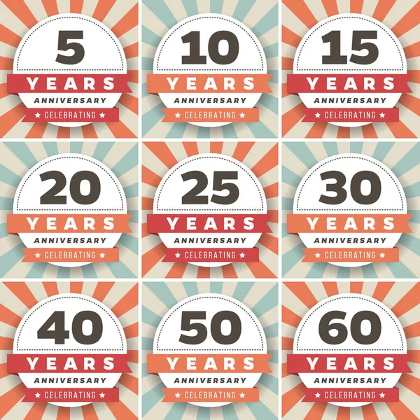 Ensemble vectoriel de symboles d'anniversaire. 5ème, 10ème, 15ème, 20ème, 25ème, 30ème, 40ème, 50ème, 60ème anniversaire de la collection logo . — Image vectorielle