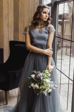  güzel bir elbise içinde gelin