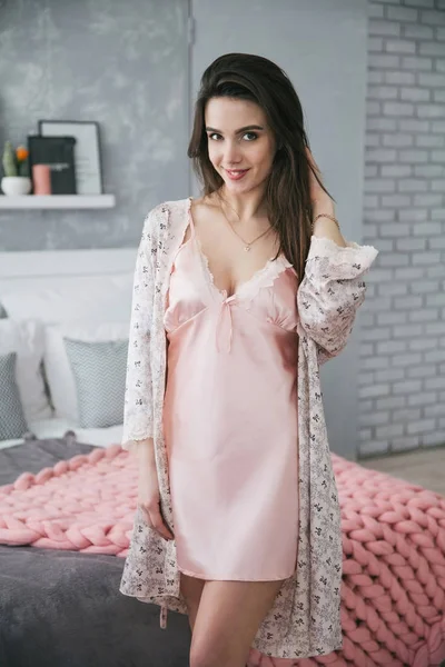 Sexy modelo posando en lencería —  Fotos de Stock