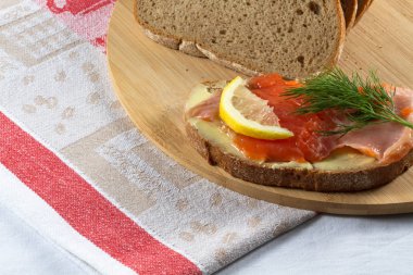 ekmek, yemek, Kahvaltı, akşam yemeği, limon, balık, rezene, sandviç